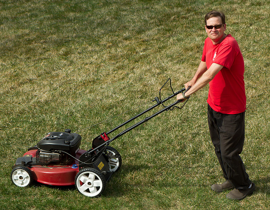 toro lawn mower mr. grass 1