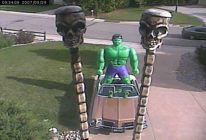 grass hulk parade